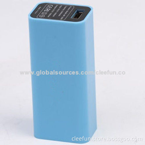 2,600mA Flexible USB Battery Chargers for Mobile Phone